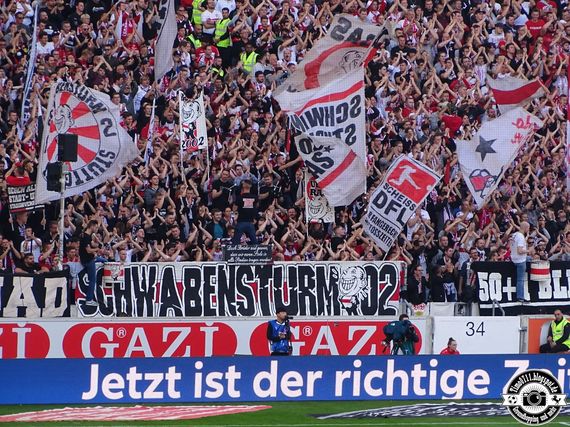 VfB Stuttgart vs Holstein Kiel (0-1) (26)
