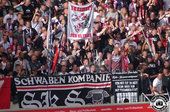 VfB Stuttgart vs Holstein Kiel (0-1) (29)