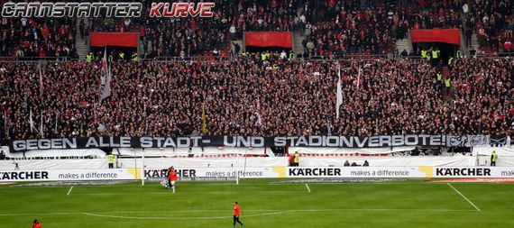VfB Stuttgart vs Karlsruher SC (3-0) (36)