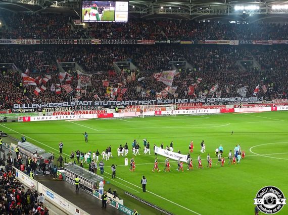 VfB Stuttgart vs 1. FC Nürnberg (3-1) (5)