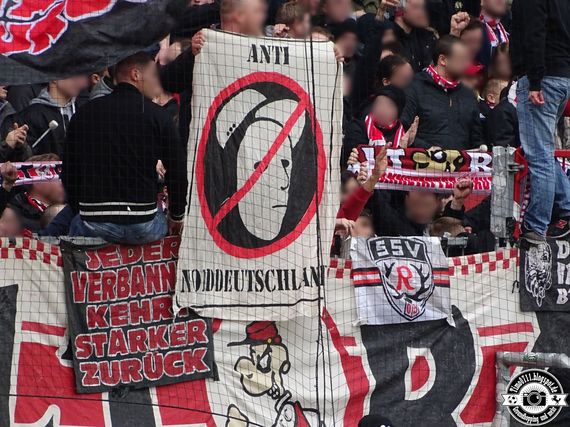 FC St. Pauli vs VfB Stuttgart (1-1) (17)