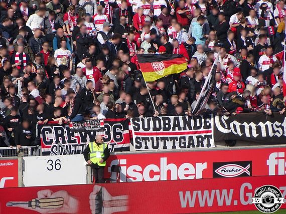VfB Stuttgart vs SSV Jahn Regensburg (2-0) (1)