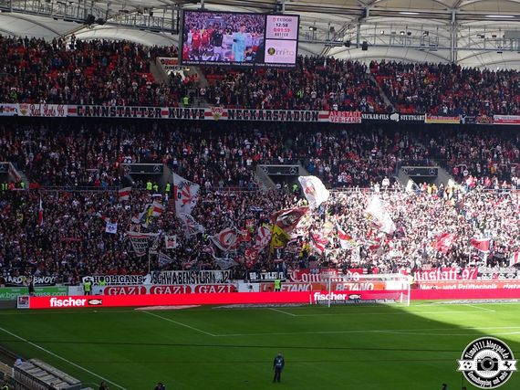 VfB Stuttgart vs SSV Jahn Regensburg (2-0) (2)