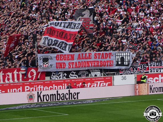 VfB Stuttgart vs SSV Jahn Regensburg (2-0) (12)