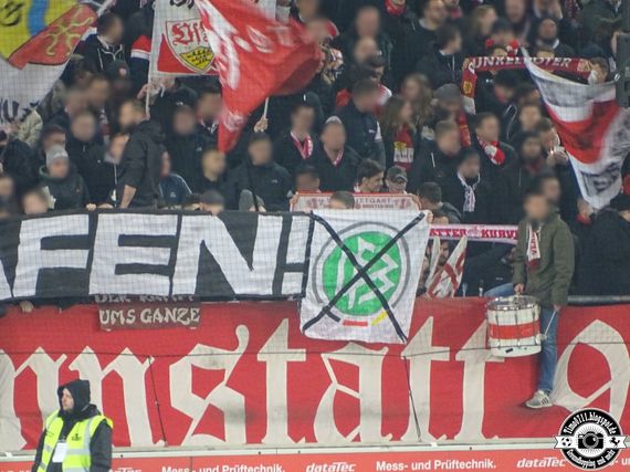 VfB Stuttgart vs DSC Arminia Bielefeld (1-1) (8)