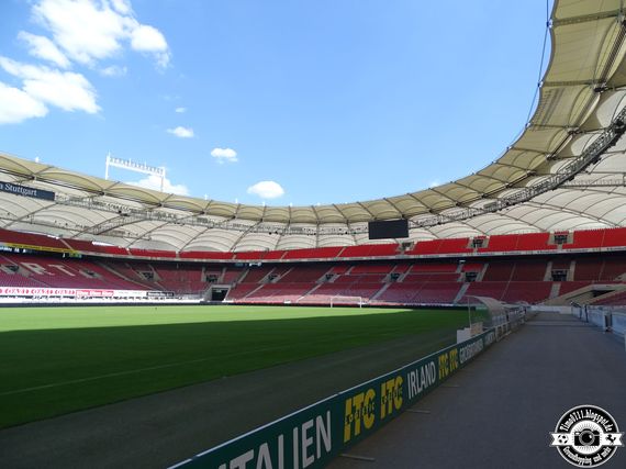 VfB Stuttgart vs Hamburger SV (3-2) (24)