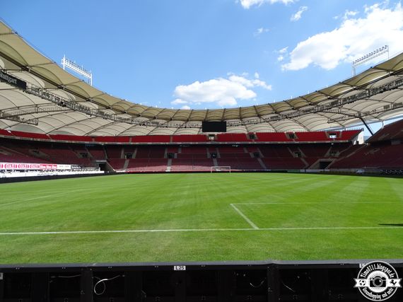 VfB Stuttgart vs Hamburger SV (3-2) (37)