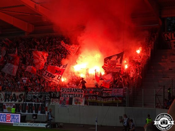 FC Erzgebirge Aue vs VfB Stuttgart (0-0) (25)