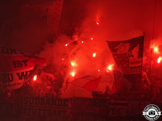 FC Erzgebirge Aue vs VfB Stuttgart (0-0) (33)