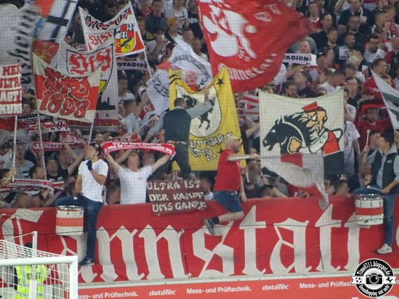 VfB Stuttgart vs VfL Bochum (2-1) (2)