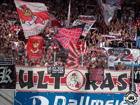 SSV Jahn Regensburg vs VfB Stuttgart (2-3) (6)