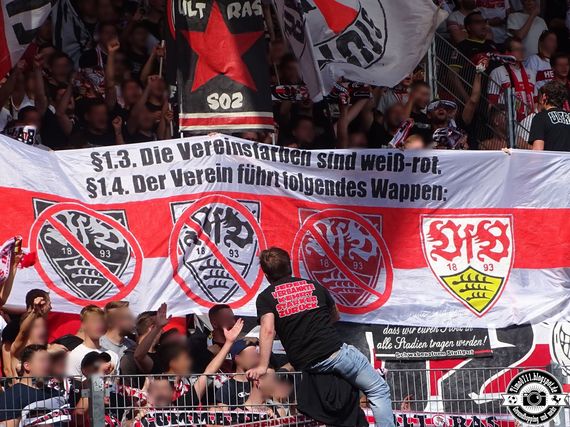 SSV Jahn Regensburg vs VfB Stuttgart (2-3) (12)