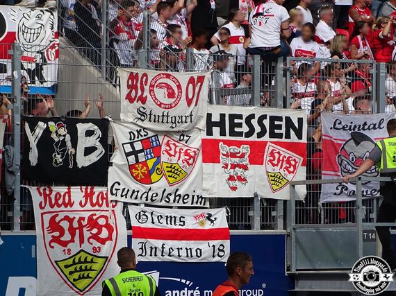 SSV Jahn Regensburg vs VfB Stuttgart (2-3) (20)