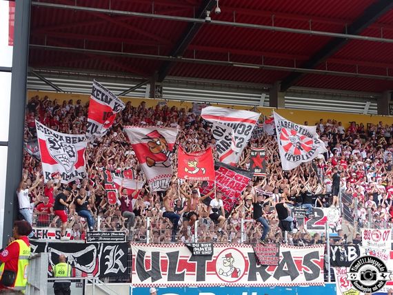 SSV Jahn Regensburg vs VfB Stuttgart (2-3) (21)