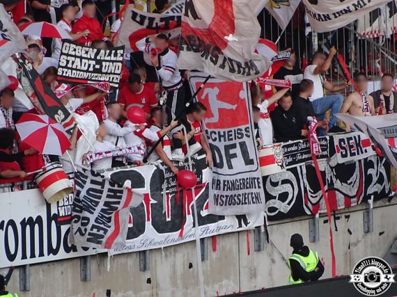DSC Arminia Bielefeld vs VfB Stuttgart (0-1) (12)