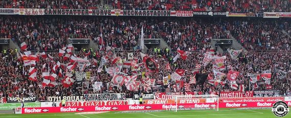 VfB Stuttgart vs SV Wehen Wiesbaden (1-2) (2)