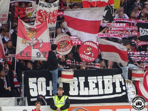 VfB Stuttgart vs SV Wehen Wiesbaden (1-2) (10)