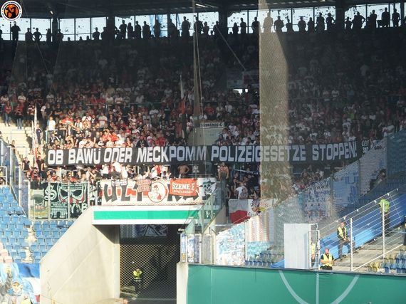 FC Hansa Rostock vs VfB Stuttgart (0-1) (2)