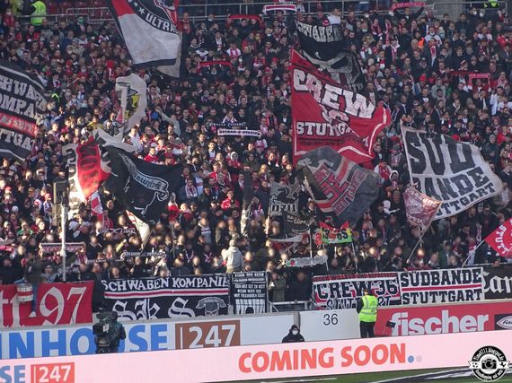 VfB Stuttgart vs DSC Arminia Bielefeld (0-1) (5)