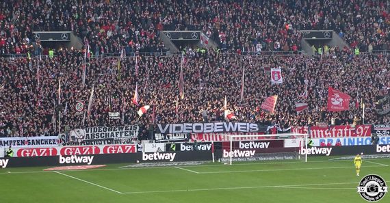 VfB Stuttgart vs DSC Arminia Bielefeld (0-1) (14)