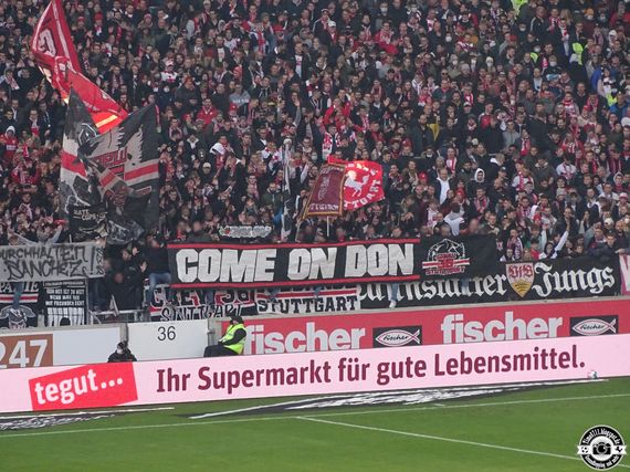 VfB Stuttgart vs DSC Arminia Bielefeld (0-1) (18)