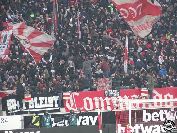 VfB Stuttgart vs DSC Arminia Bielefeld (0-1) (19)