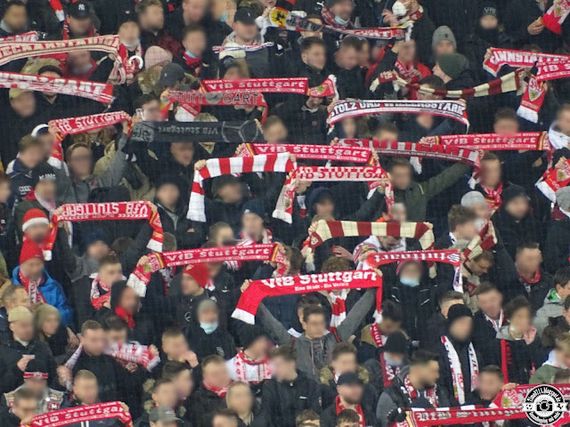 VfB Stuttgart vs 1. FSV Mainz 05 (2-1) (2)