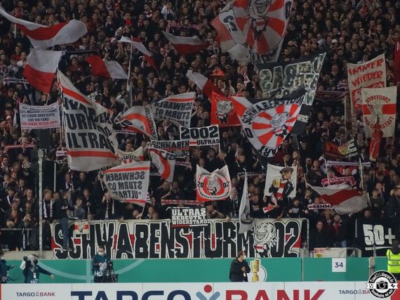 VfB Stuttgart vs 1. FC Köln (0-2) (9)