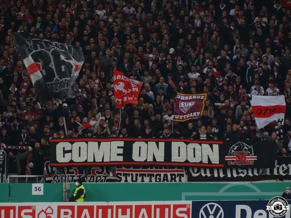 VfB Stuttgart vs 1. FC Köln (0-2) (19)