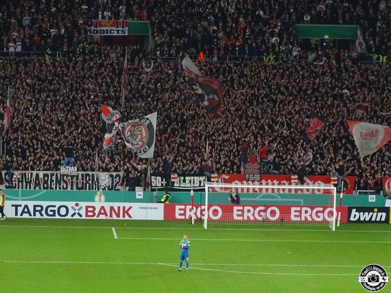 VfB Stuttgart vs 1. FC Köln (0-2) (21)