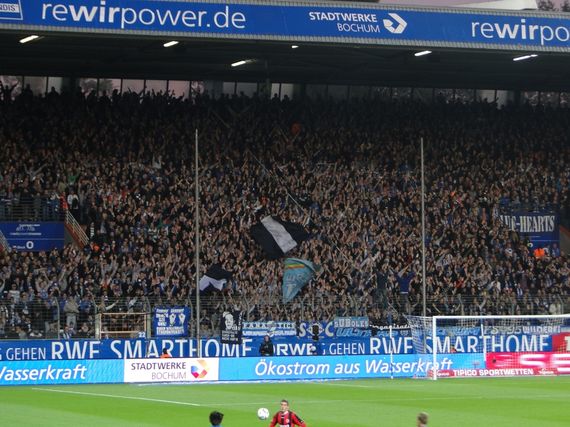 VfL Bochum vs Eintracht Frankfurt (0-2) (5)