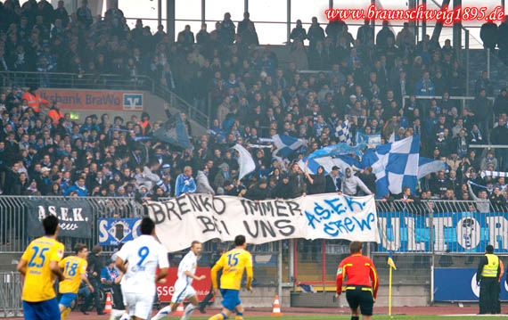 Eintracht Braunschweig vs VfL Bochum (4-0) (3)