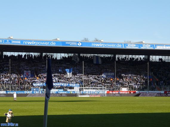VfL Bochum vs SSV Jahn Regensburg (0-2) (5)