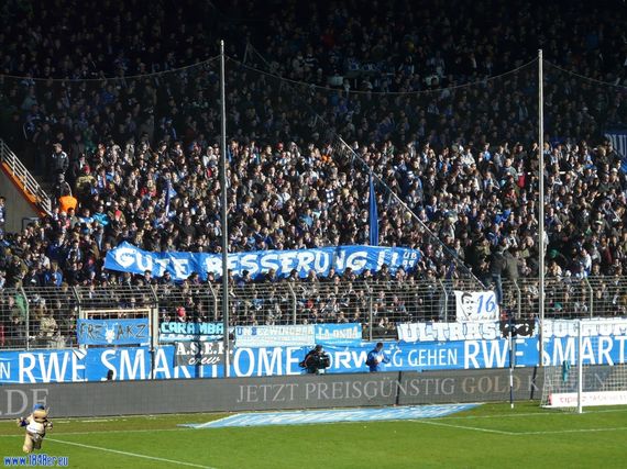 VfL Bochum vs SSV Jahn Regensburg (0-2) (6)