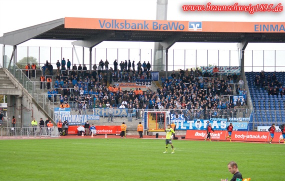 Eintracht Braunschweig vs VfL Bochum (3-0) (3)