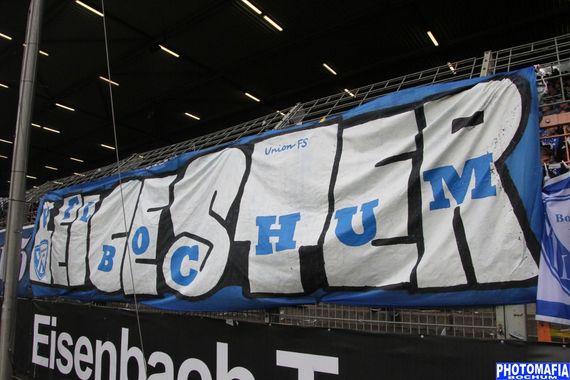 VfL Bochum vs SSV Jahn Regensburg (1-1) (9)