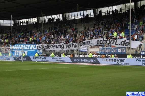 VfL Bochum vs 1. FC Heidenheim 1846 (1-2) (12)