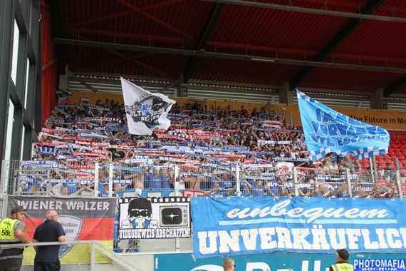 SSV Jahn Regensburg vs VfL Bochum (3-1) (17)