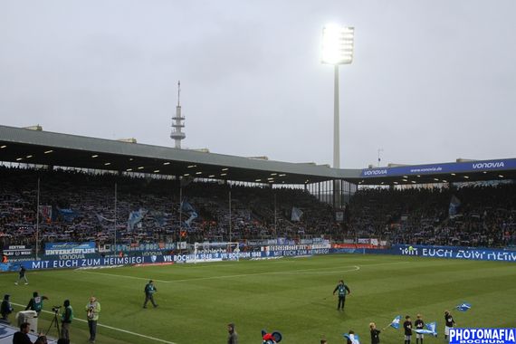 VfL Bochum vs SSV Jahn Regensburg (2-3) (10)