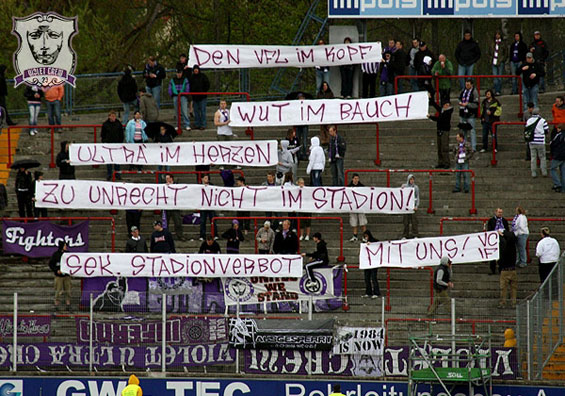 FC Augsburg vs VfL Osnabrück (3-0) (3)