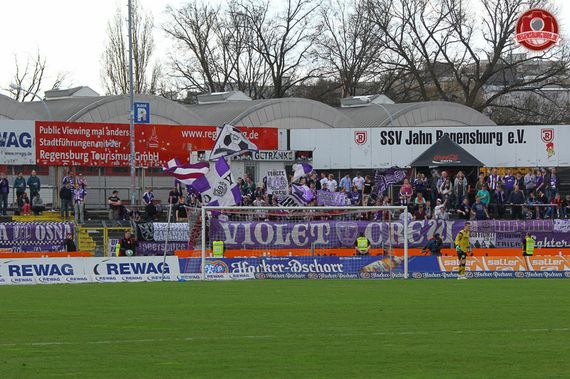 SSV Jahn Regensburg vs VfL Osnabrück (1-1) (6)