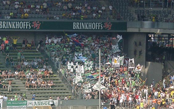 Borussia Dortmund vs VfL Wolfsburg (4-0) (2)