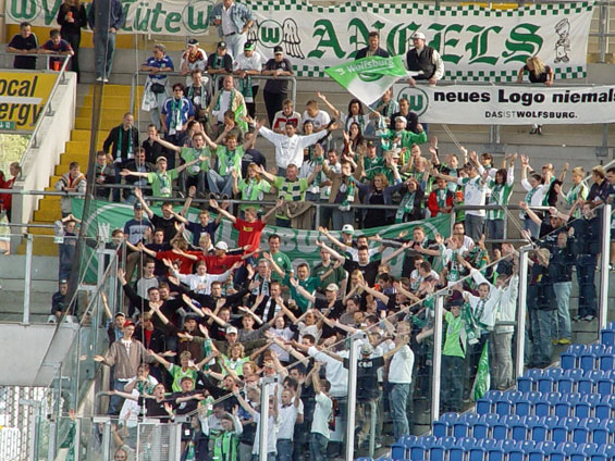 FC Hansa Rostock vs VfL Wolfsburg (2-1) (2)