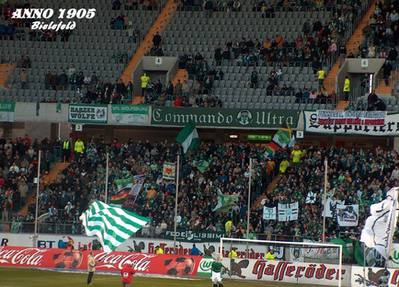 VfL Wolfsburg vs DSC Arminia Bielefeld (0-0) (2)