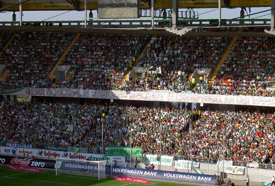 VfL Wolfsburg vs FC Bayern München (1-0) (5)