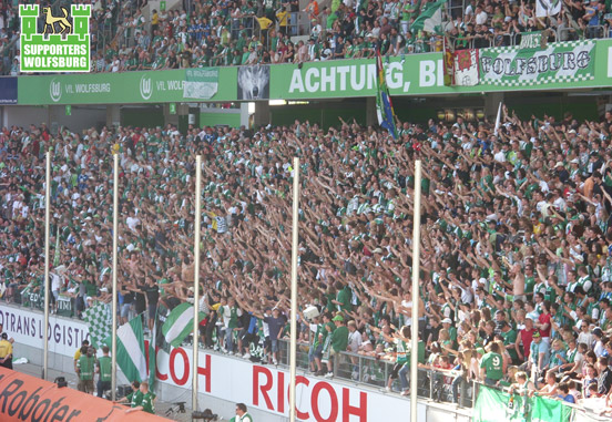 VfL Wolfsburg vs VfB Stuttgart (4-0) (7)