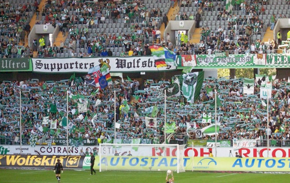 VfL Wolfsburg vs Karlsruher SC (1-2) (5)