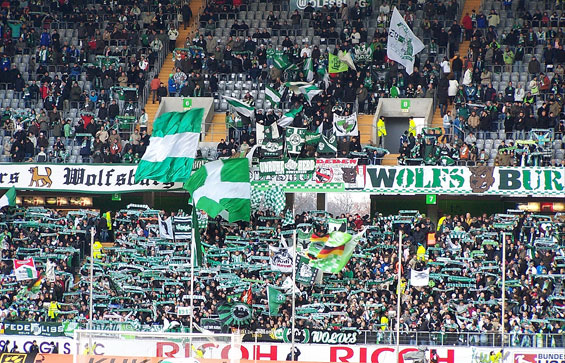 VfL Wolfsburg vs VfB Stuttgart (4-1) (5)