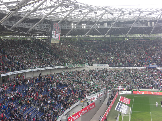 Hannover 96 vs VfL Wolfsburg (0-5) (15)