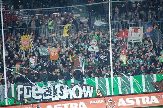 FC St. Pauli vs VfL Wolfsburg (1-1) (7)